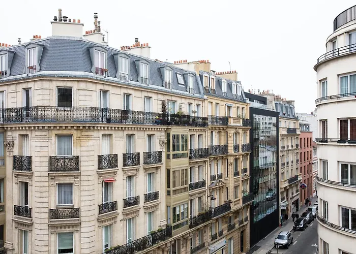 Hotel Yllen Eiffel Parijs